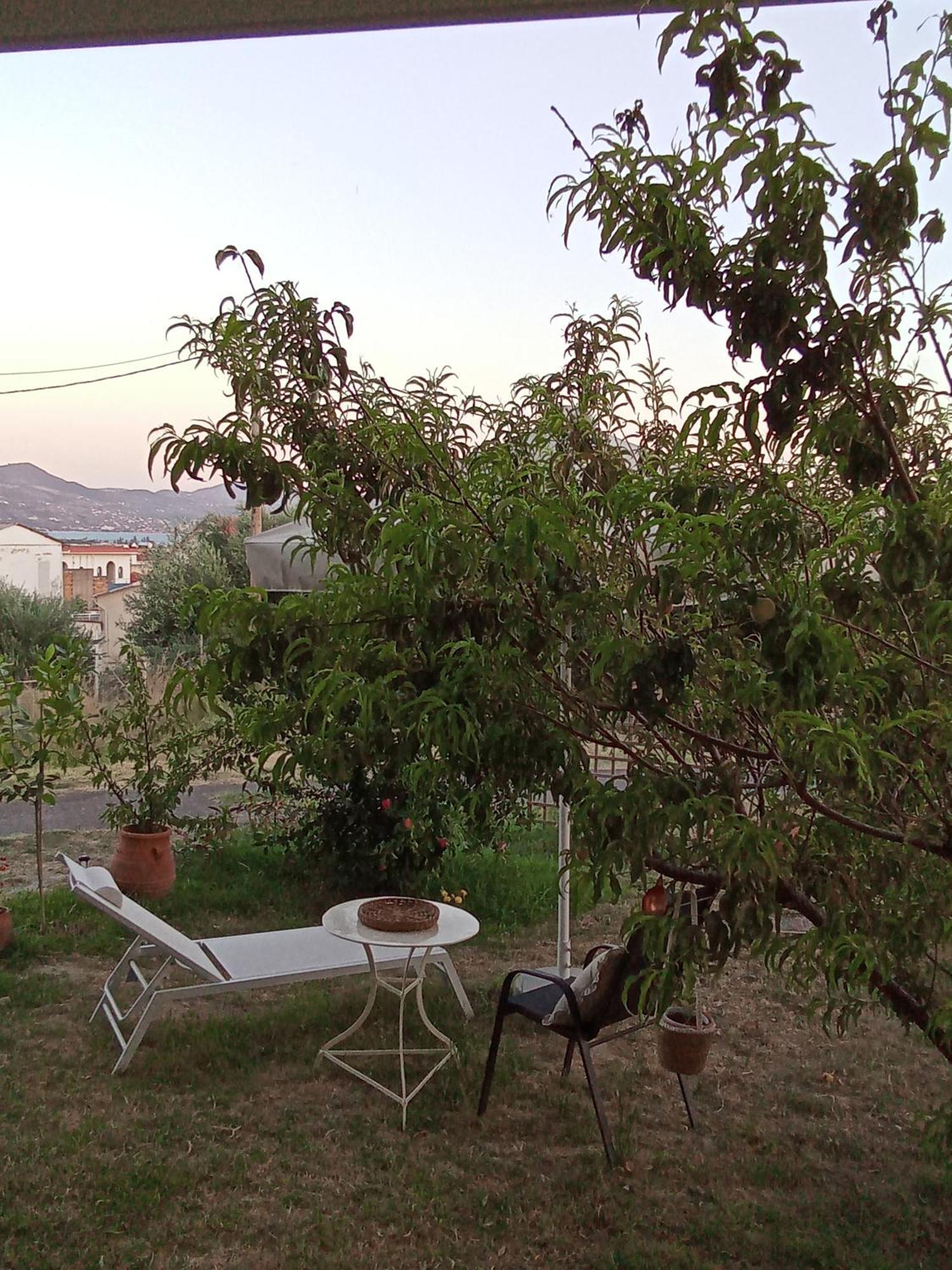 Ferienwohnung Alki'S Stories Kalamata Exterior foto